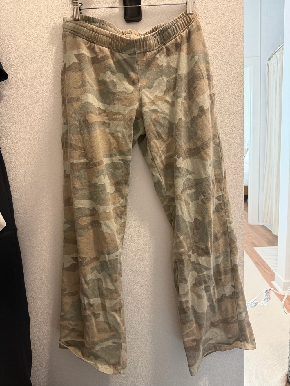 Brandy Melville Kids Camo Sweatpants in Beige and Olive